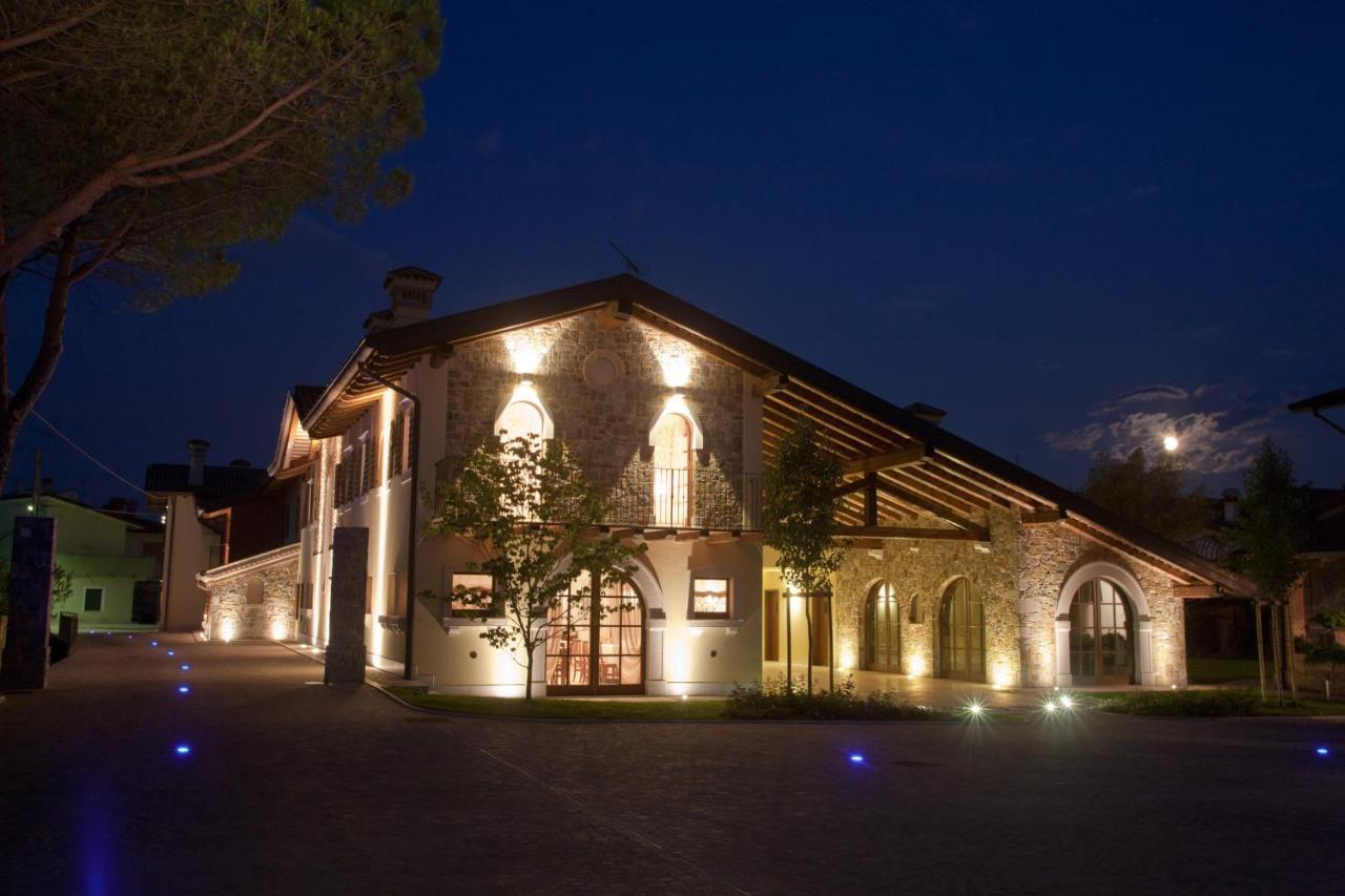 Wine Resort Luisa Mariano del Friuli Kültér fotó